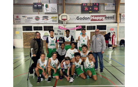 victoire des U15 148 -25  contre Noailles 