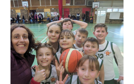 Victoire des U11 à Noailles 33-18